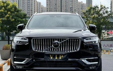 Volvo XC90 II рестайлинг, 2020 год, 5 000 000 рублей, 2 фотография