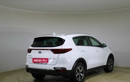 KIA Sportage IV рестайлинг, 2020 год, 2 250 000 рублей, 5 фотография