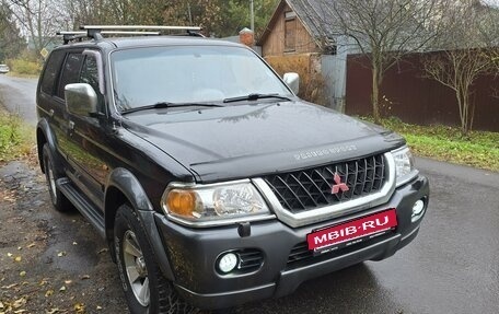 Mitsubishi Pajero Sport II рестайлинг, 2001 год, 725 000 рублей, 2 фотография