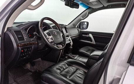 Toyota Land Cruiser 200, 2013 год, 4 845 000 рублей, 16 фотография