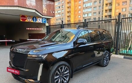 Cadillac Escalade V, 2022 год, 18 000 000 рублей, 5 фотография