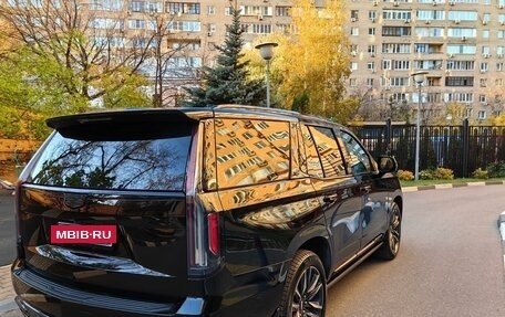 Cadillac Escalade V, 2022 год, 18 000 000 рублей, 11 фотография