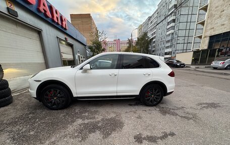 Porsche Cayenne III, 2010 год, 3 000 000 рублей, 2 фотография