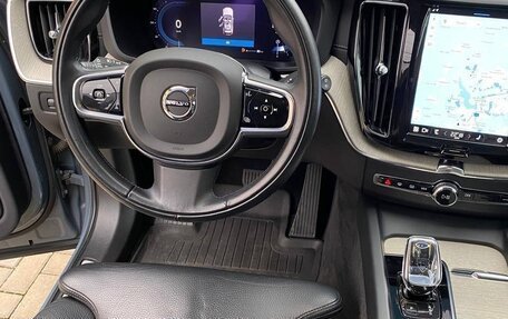 Volvo XC60 II, 2021 год, 5 900 000 рублей, 31 фотография