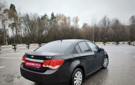 Chevrolet Cruze II, 2011 год, 745 000 рублей, 3 фотография