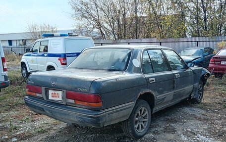 Toyota Crown, 1992 год, 200 000 рублей, 4 фотография