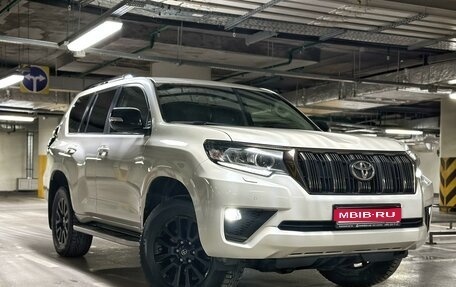 Toyota Land Cruiser Prado 150 рестайлинг 2, 2021 год, 7 390 000 рублей, 1 фотография