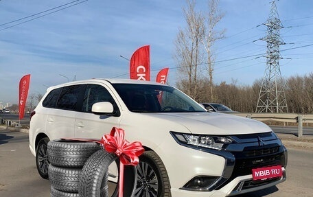 Mitsubishi Outlander III рестайлинг 3, 2022 год, 2 789 900 рублей, 1 фотография