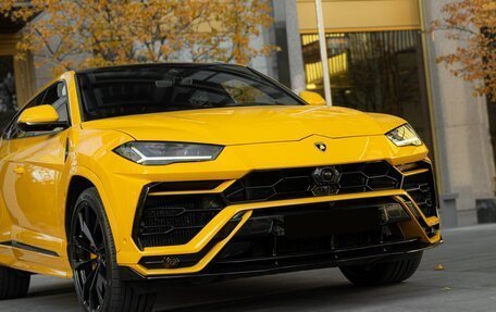 Lamborghini Urus I, 2020 год, 26 000 000 рублей, 6 фотография