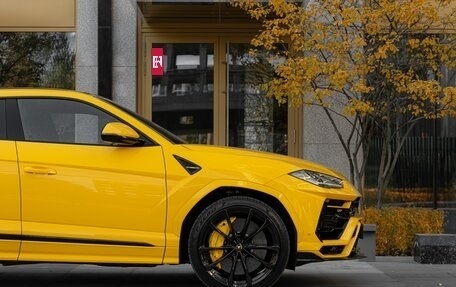 Lamborghini Urus I, 2020 год, 26 000 000 рублей, 9 фотография