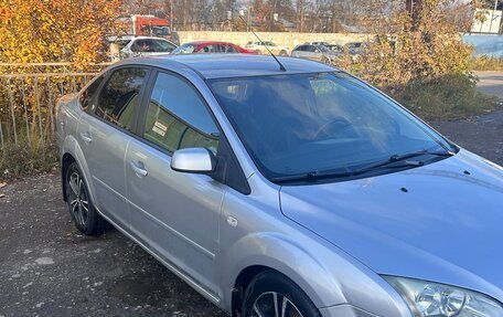 Ford Focus II рестайлинг, 2005 год, 320 000 рублей, 1 фотография