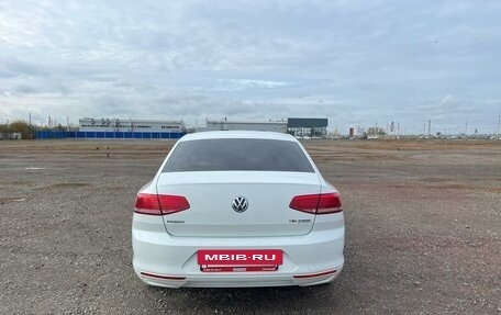 Volkswagen Passat B8 рестайлинг, 2016 год, 1 875 000 рублей, 5 фотография