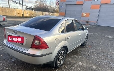 Ford Focus II рестайлинг, 2005 год, 320 000 рублей, 4 фотография