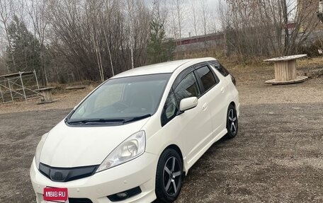 Honda Fit Shuttle I рестайлинг, 2011 год, 1 020 000 рублей, 17 фотография