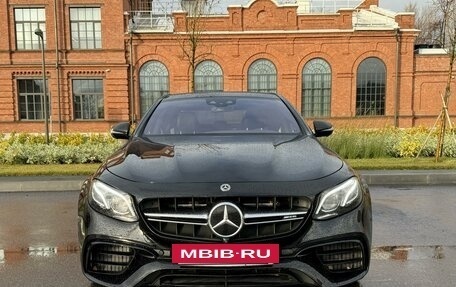 Mercedes-Benz E-Класс AMG, 2018 год, 8 800 000 рублей, 2 фотография