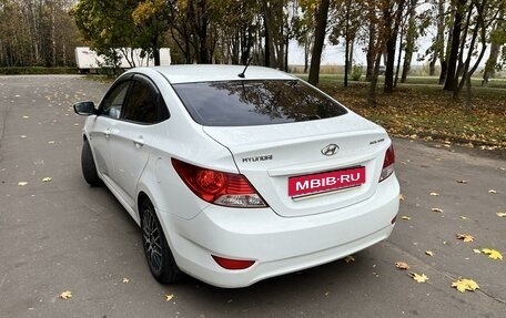 Hyundai Solaris II рестайлинг, 2011 год, 810 000 рублей, 6 фотография