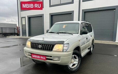 Toyota Land Cruiser Prado 90 рестайлинг, 2001 год, 1 779 000 рублей, 1 фотография