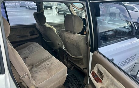 Toyota Land Cruiser Prado 90 рестайлинг, 2001 год, 1 779 000 рублей, 17 фотография