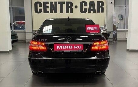 Mercedes-Benz E-Класс, 2010 год, 1 850 000 рублей, 4 фотография