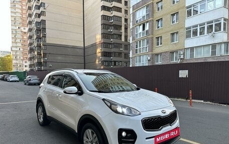 KIA Sportage IV рестайлинг, 2016 год, 2 050 000 рублей, 3 фотография