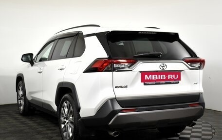 Toyota RAV4, 2021 год, 3 095 000 рублей, 6 фотография