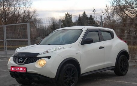 Nissan Juke II, 2014 год, 1 325 000 рублей, 1 фотография