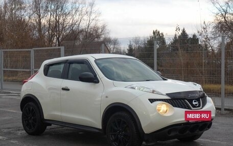 Nissan Juke II, 2014 год, 1 325 000 рублей, 17 фотография