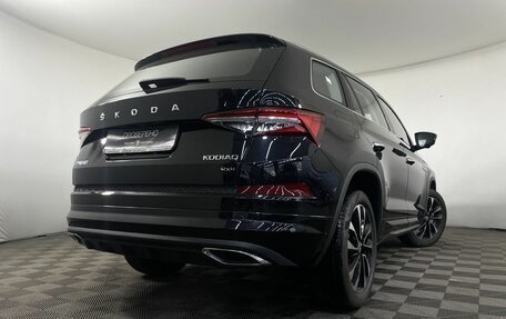 Skoda Kodiaq I, 2023 год, 5 040 000 рублей, 6 фотография