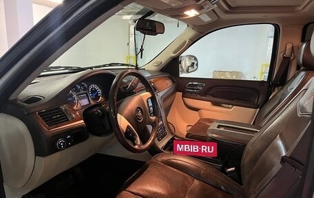 Cadillac Escalade III, 2012 год, 2 900 000 рублей, 9 фотография