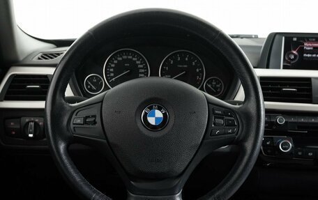 BMW 3 серия, 2015 год, 1 720 000 рублей, 19 фотография