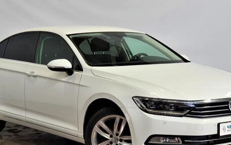 Volkswagen Passat B8 рестайлинг, 2015 год, 1 600 000 рублей, 7 фотография