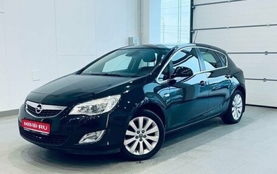 Opel Astra J, 2012 год, 800 000 рублей, 1 фотография