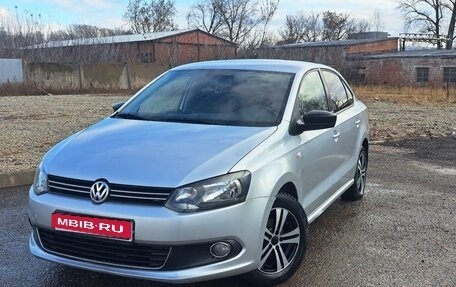 Volkswagen Polo VI (EU Market), 2014 год, 889 000 рублей, 1 фотография