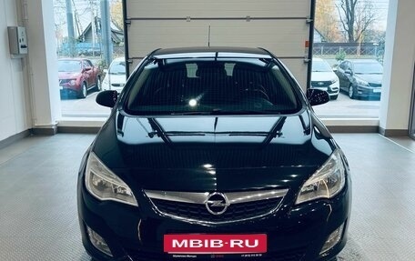 Opel Astra J, 2012 год, 800 000 рублей, 2 фотография