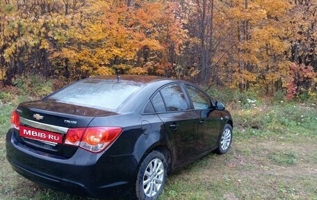 Chevrolet Cruze II, 2013 год, 959 000 рублей, 3 фотография