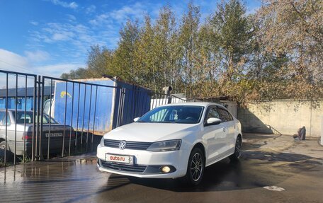 Volkswagen Jetta VI, 2012 год, 990 000 рублей, 4 фотография