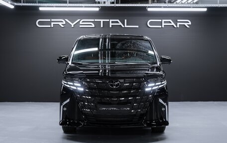 Toyota Alphard, 2024 год, 17 350 000 рублей, 9 фотография