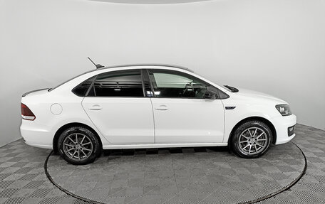 Volkswagen Polo VI (EU Market), 2018 год, 1 336 000 рублей, 4 фотография