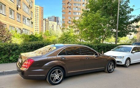 Mercedes-Benz S-Класс, 2010 год, 1 999 999 рублей, 5 фотография