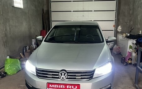 Volkswagen Passat B7, 2012 год, 1 300 000 рублей, 5 фотография