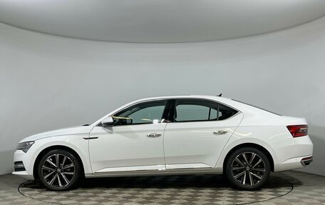 Skoda Superb III рестайлинг, 2024 год, 4 200 000 рублей, 8 фотография