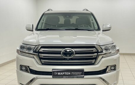 Toyota Land Cruiser 200, 2016 год, 6 100 000 рублей, 2 фотография