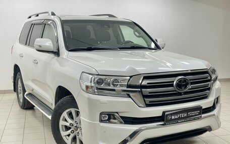 Toyota Land Cruiser 200, 2016 год, 6 100 000 рублей, 3 фотография