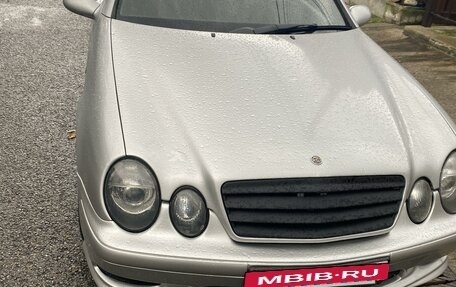 Mercedes-Benz CLK-Класс, 2000 год, 655 000 рублей, 5 фотография