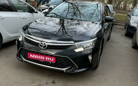 Toyota Camry, 2017 год, 2 370 000 рублей, 24 фотография