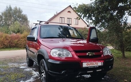 Chevrolet Niva I рестайлинг, 2012 год, 450 000 рублей, 4 фотография