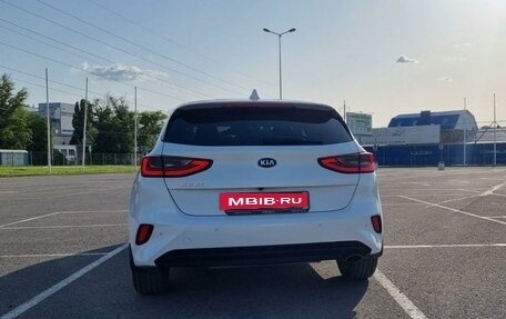 KIA cee'd III, 2021 год, 2 300 000 рублей, 2 фотография