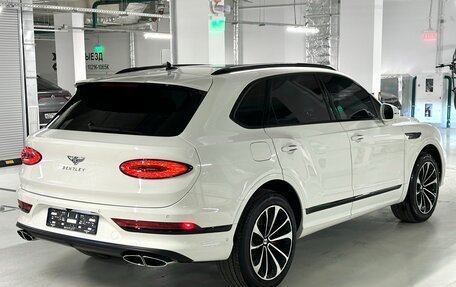 Bentley Bentayga I, 2021 год, 24 500 000 рублей, 4 фотография