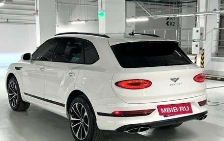 Bentley Bentayga I, 2021 год, 24 500 000 рублей, 2 фотография