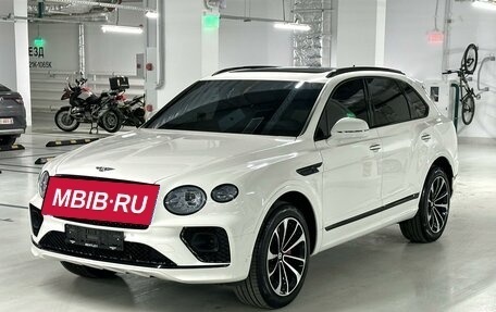 Bentley Bentayga I, 2021 год, 24 500 000 рублей, 3 фотография